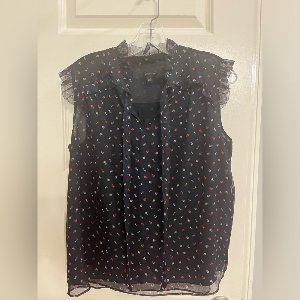 Ann Taylor tie neck sleeveless blouse